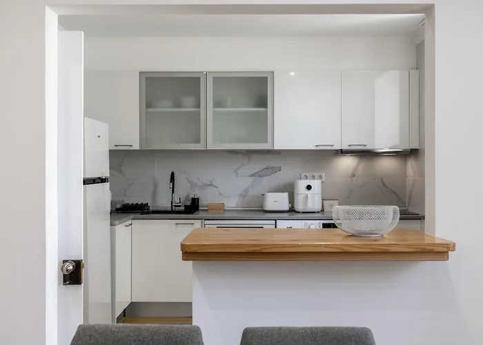 Rua Do Pina 5 Cozy 3-bedroom In * Funchal (Madeira)