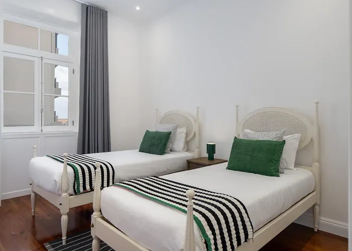 Ferienhaus Rua Do Pina 5 - Gemütliches 3-schlafzimmer-haus In *